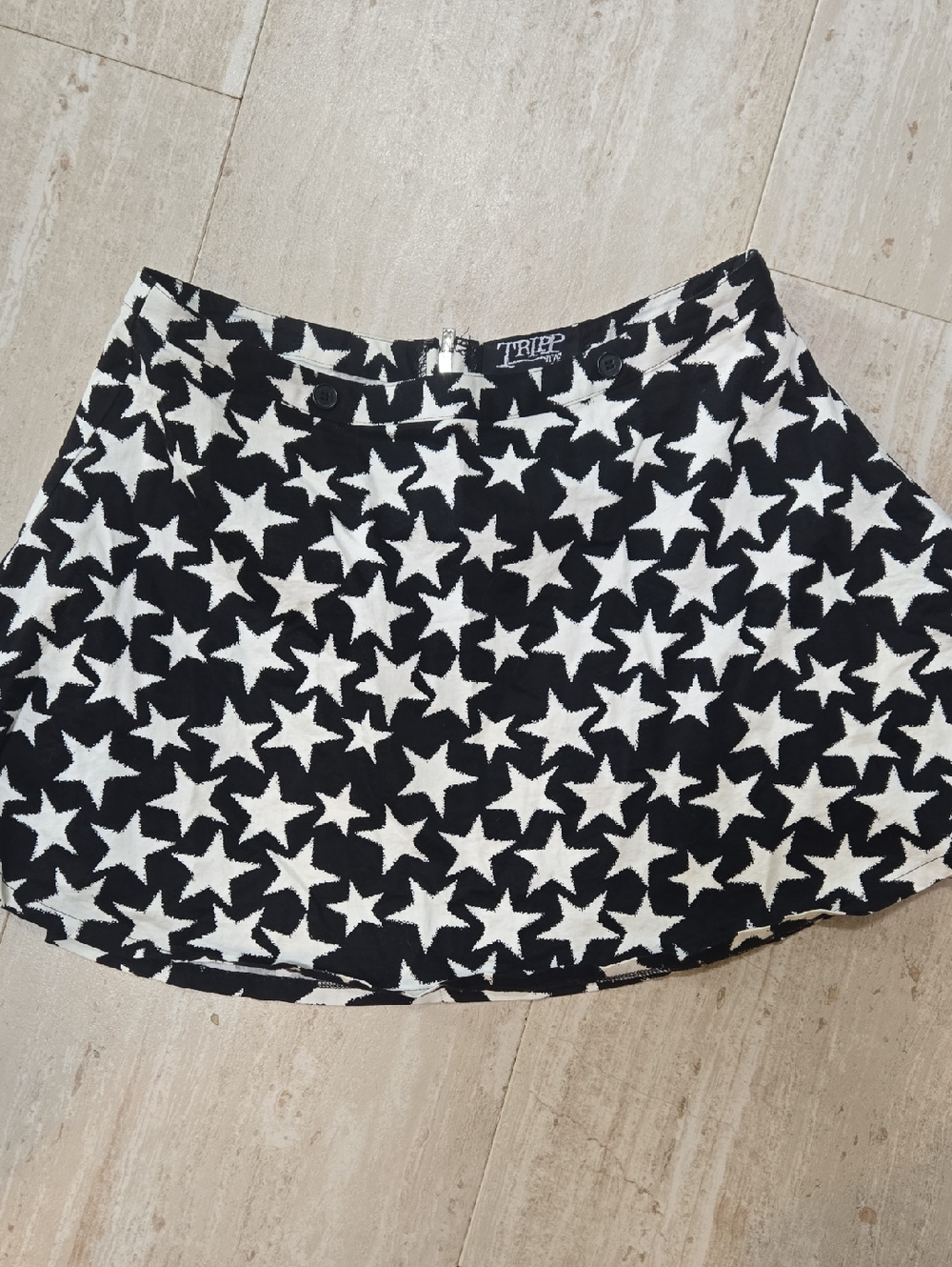 Tripp NYC Daang Goodman Black/White Star Skater Mini Skirt